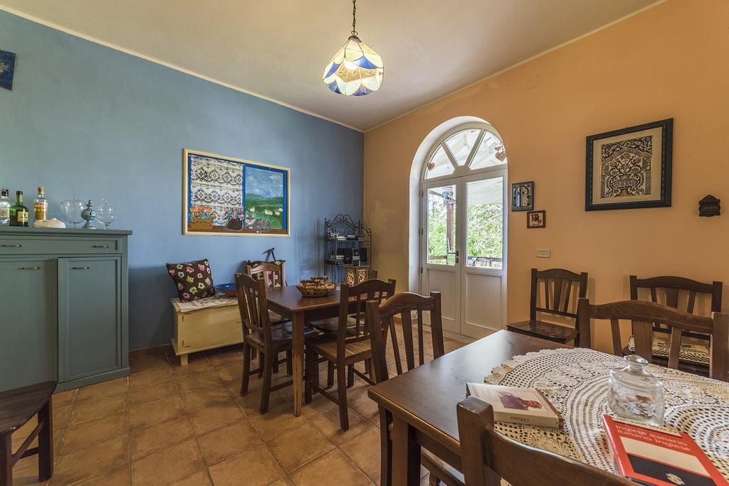 Country House Araba Phoenix Кастелабате Екстериор снимка