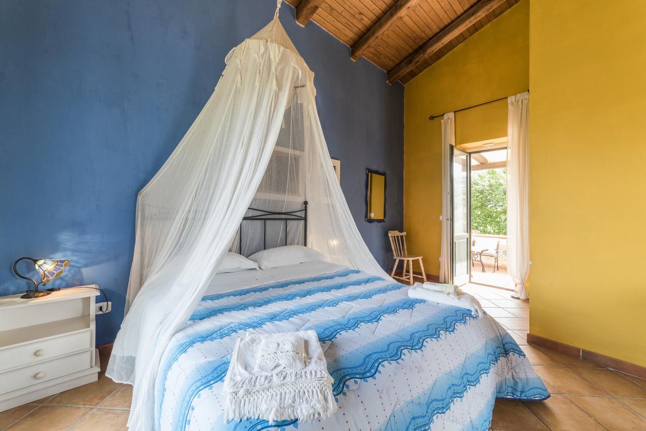 Country House Araba Phoenix Кастелабате Екстериор снимка