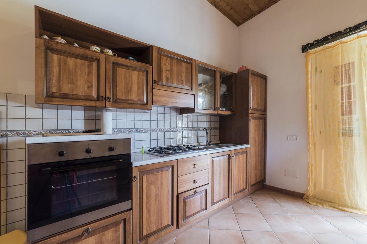 Country House Araba Phoenix Кастелабате Екстериор снимка